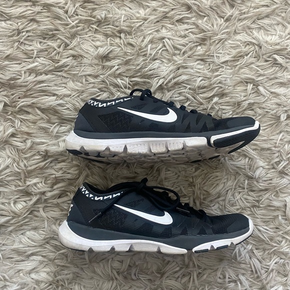 Nike Training Flex Supreme TR3 Sneakers - Picture 7 of 11